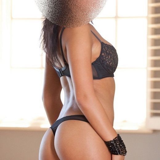 Анна, 29 лет, грудь 2 размера, рост 165 см, вес 70 кг